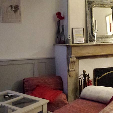 Coquet Studio En Mezzanine Nuit Pour 2 Personnes 圣吉隆 外观 照片